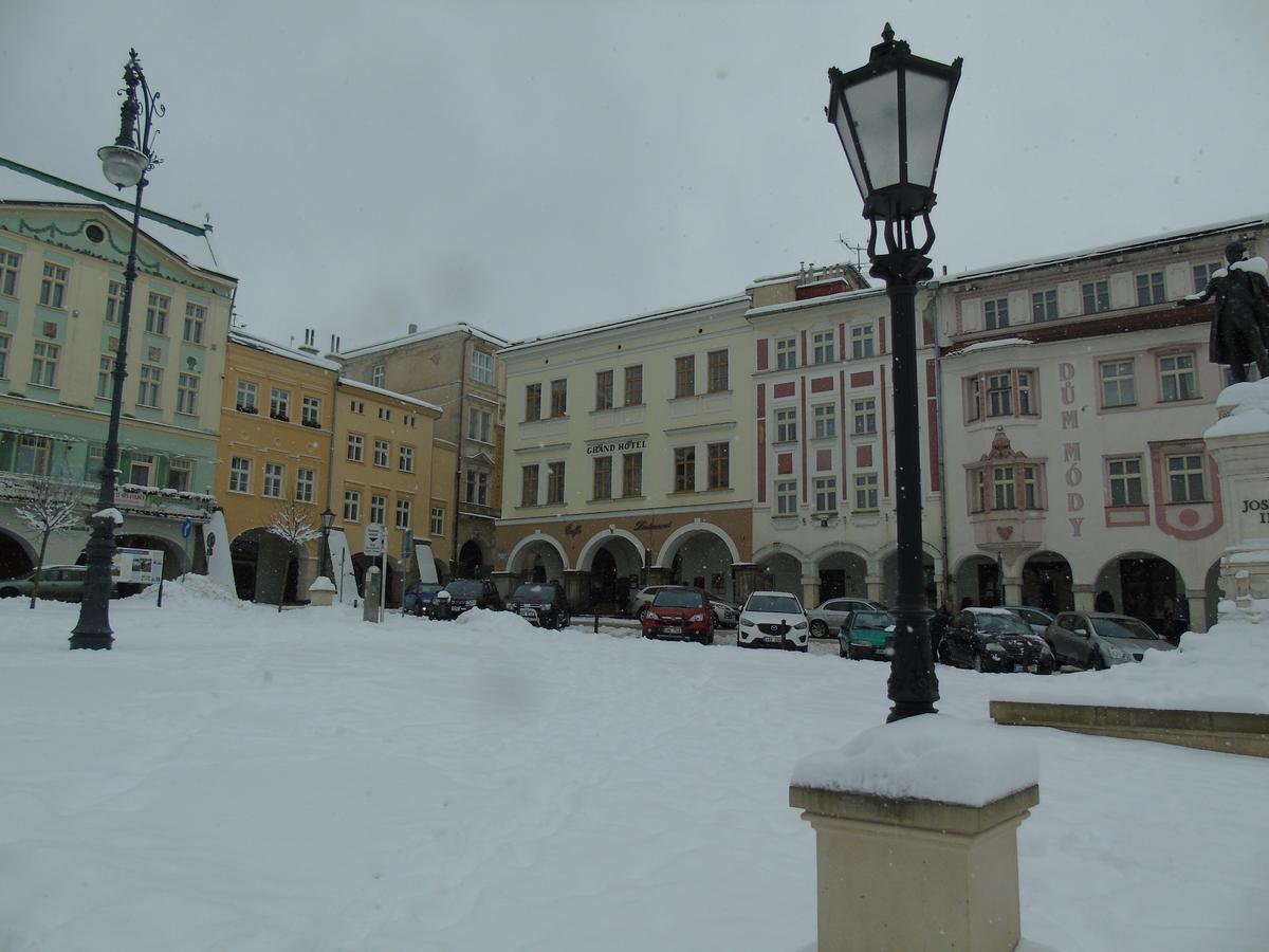 Gl Hotel Trutnov Esterno foto