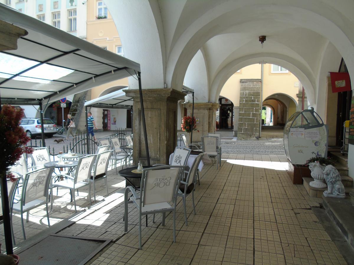 Gl Hotel Trutnov Esterno foto
