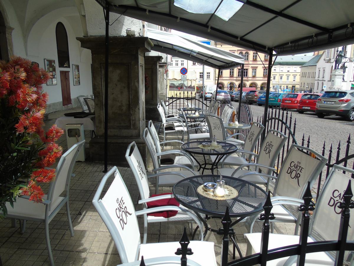 Gl Hotel Trutnov Esterno foto