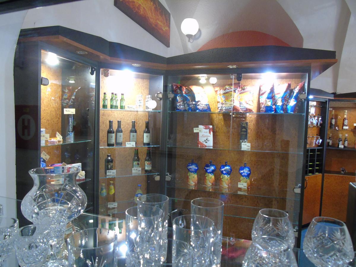 Gl Hotel Trutnov Esterno foto