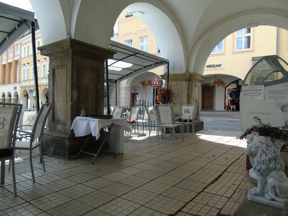 Gl Hotel Trutnov Esterno foto